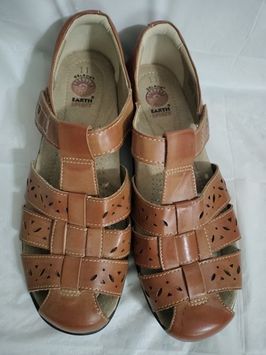 Earth spirit fisherman - spirit, sandal