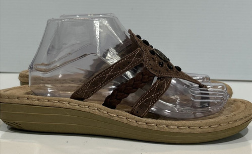 Earth spirit aimi thong - earth,
